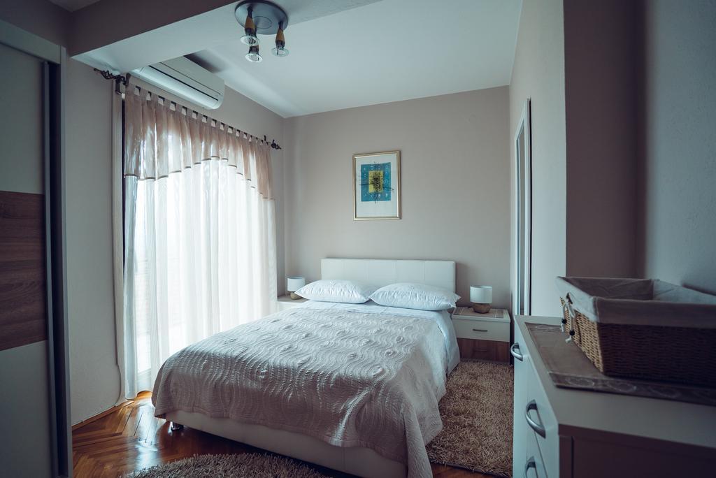 Ivica Apartments Imotski Bagian luar foto