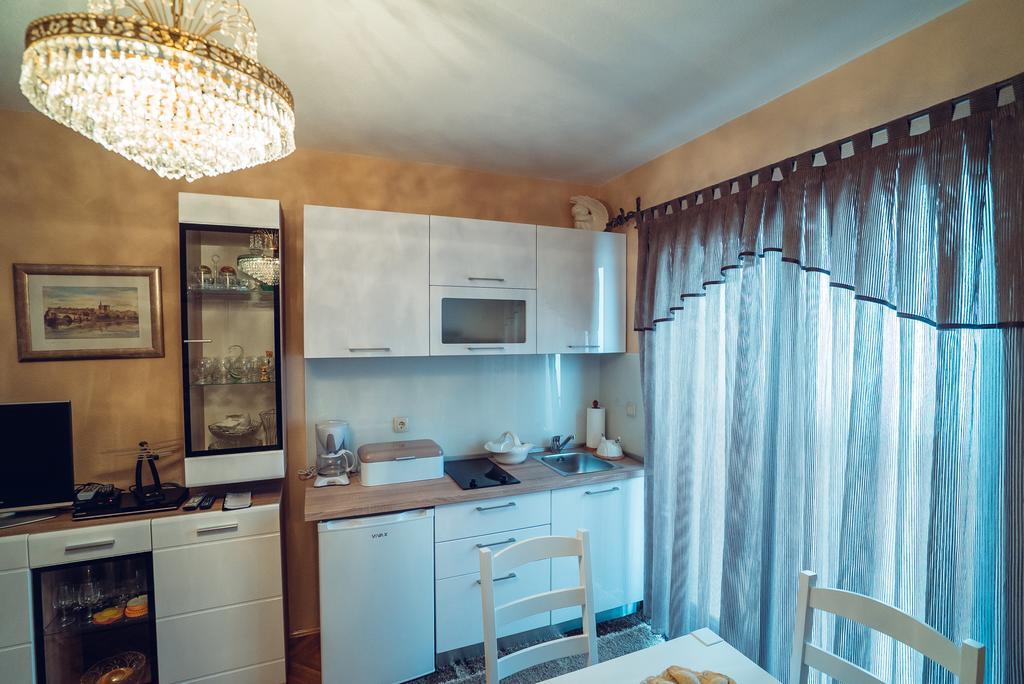 Ivica Apartments Imotski Bagian luar foto