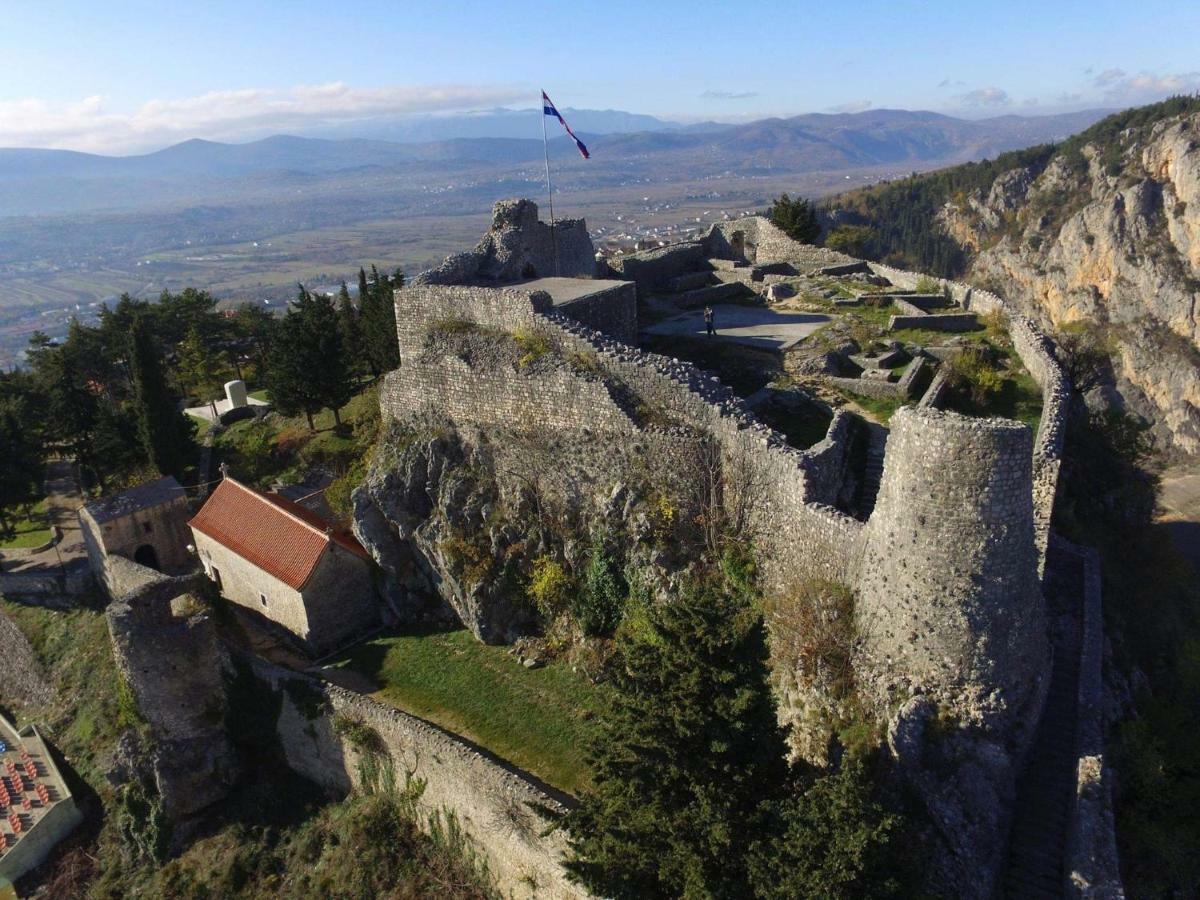 Ivica Apartments Imotski Bagian luar foto